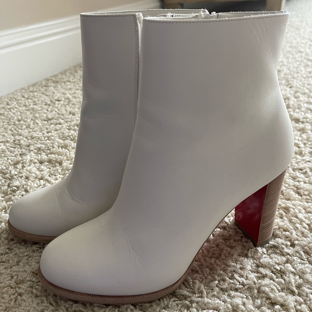 Loubotin ankle boots